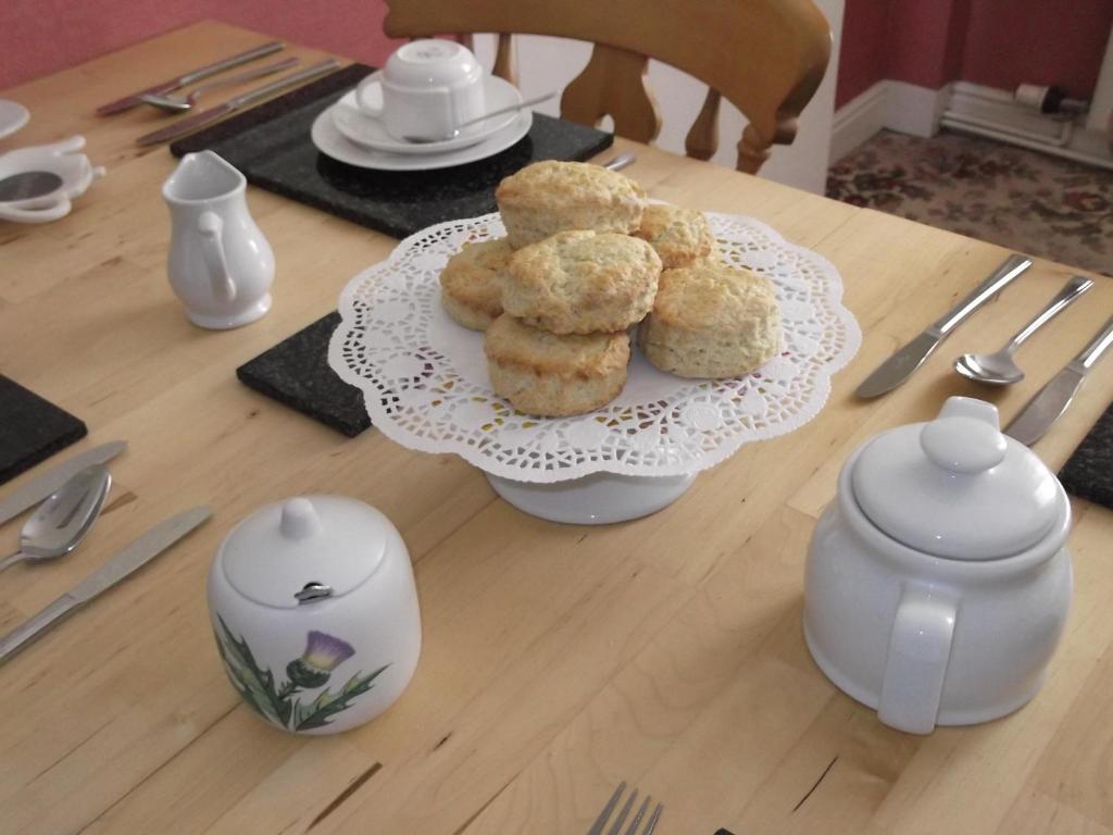 Kirkcroft Guest House เกรทนา ภายนอก รูปภาพ