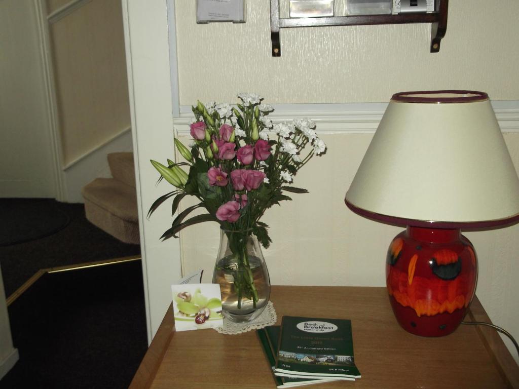 Kirkcroft Guest House เกรทนา ภายนอก รูปภาพ