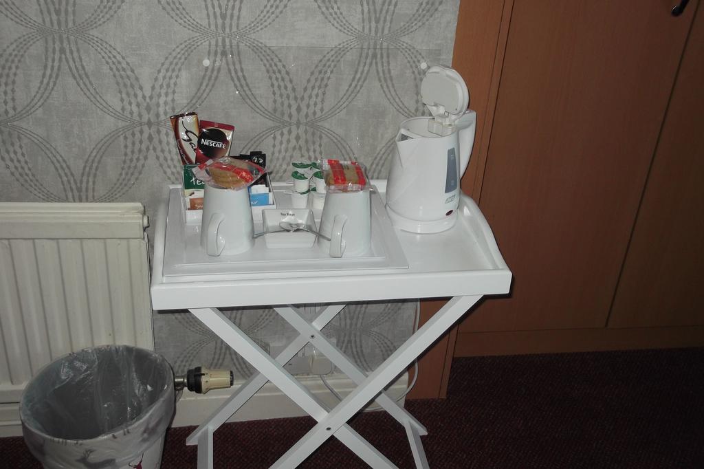 Kirkcroft Guest House เกรทนา ภายนอก รูปภาพ